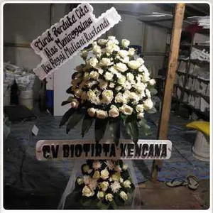 CDE – SK 011 – Bunga Standing & Krans